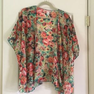 Floral kimono wrap